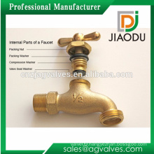 Trade Factory Price Whole sale Lead Free Forged copper one outlet antique brass faucet
